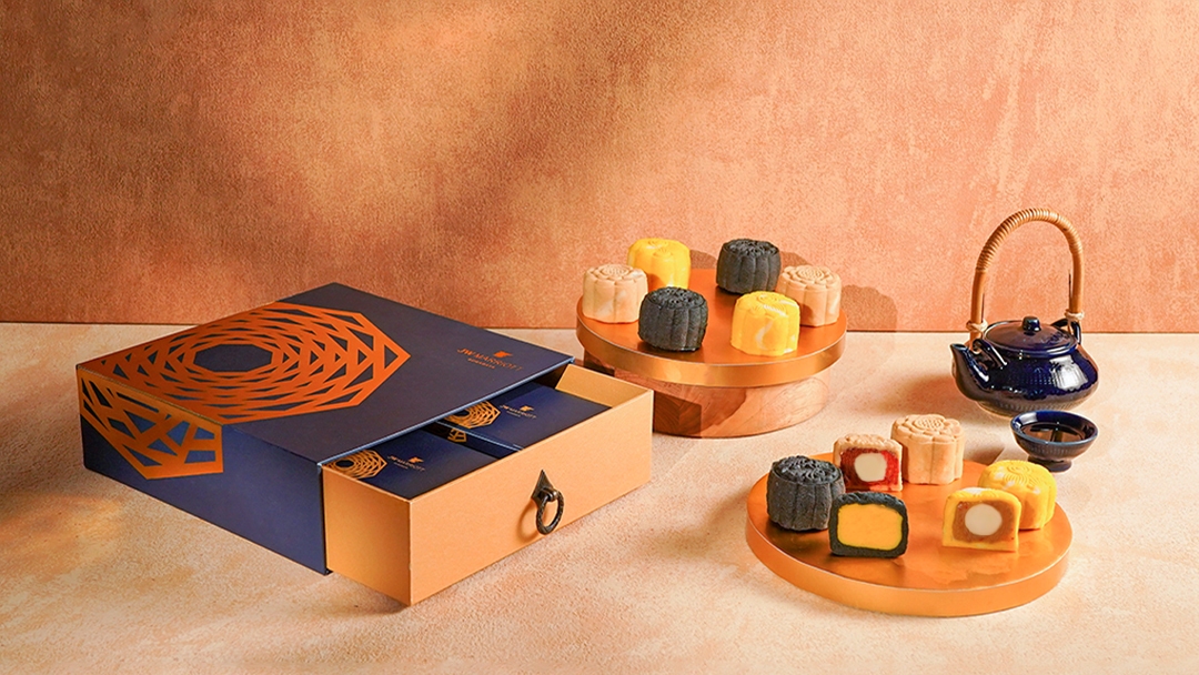 Celebrate The Mid-Autumn Festival With JW Marriott Hotel Surabaya’s Mooncakes Selection