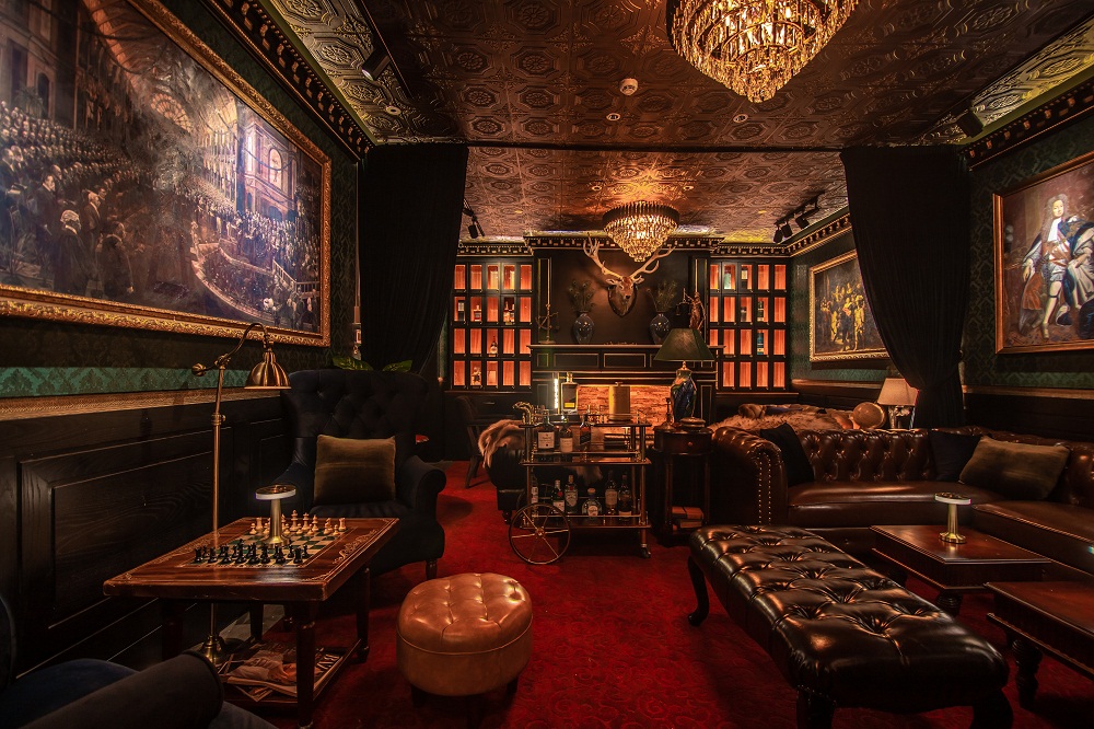 Bringing Together Ambitious People