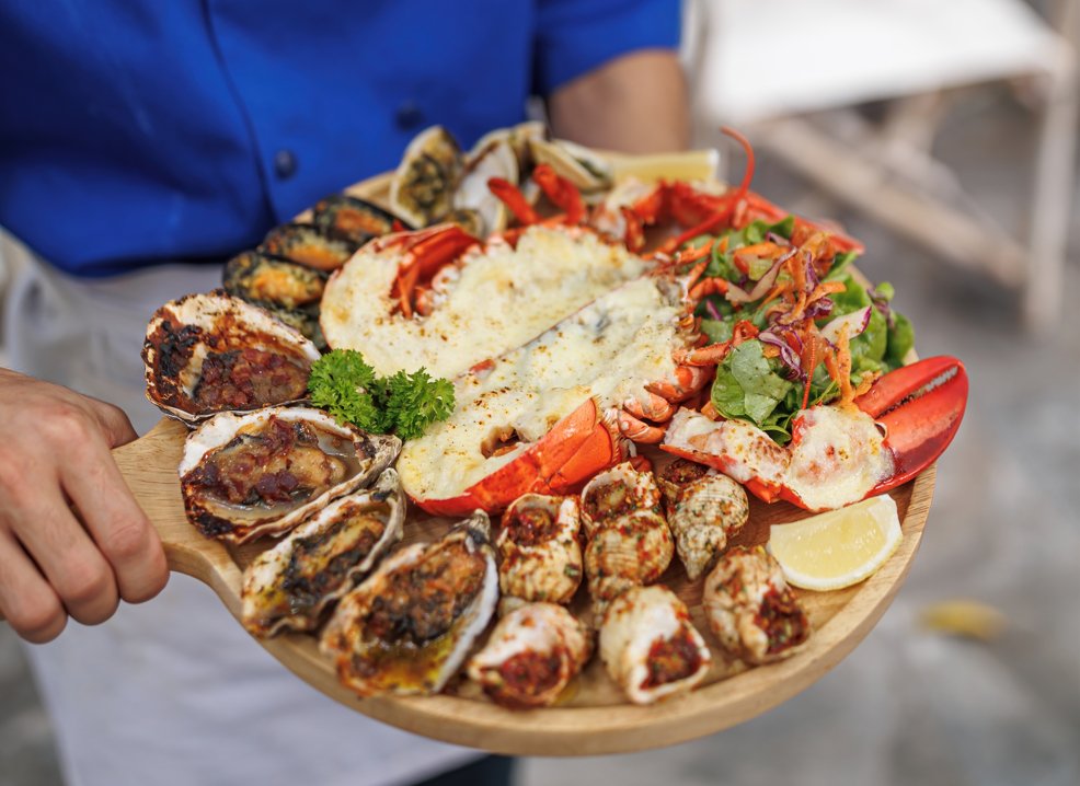 Duke’s Oyster Bar - An Inviting Bistro for Seafood Lovers