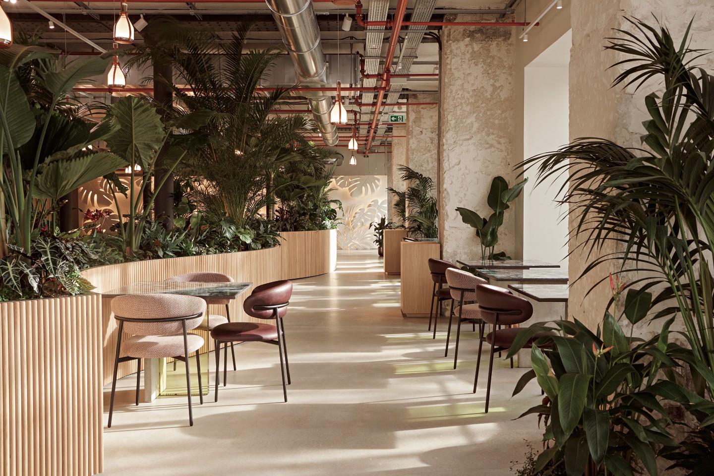 Where Couture Meets Cuisine: A Delicious Trend Uniting Fashion and Food