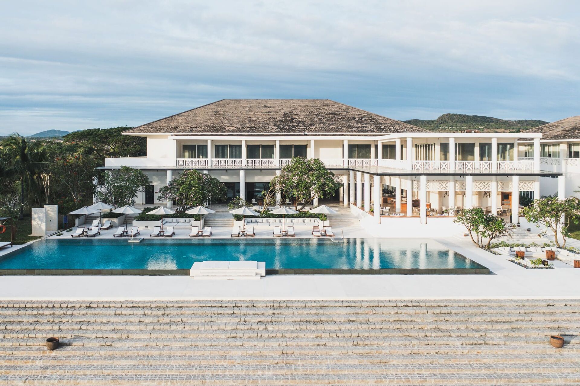 Azerai Joins Hands With Local Authorities To Promote Ke Ga As A New International Tourism Destination