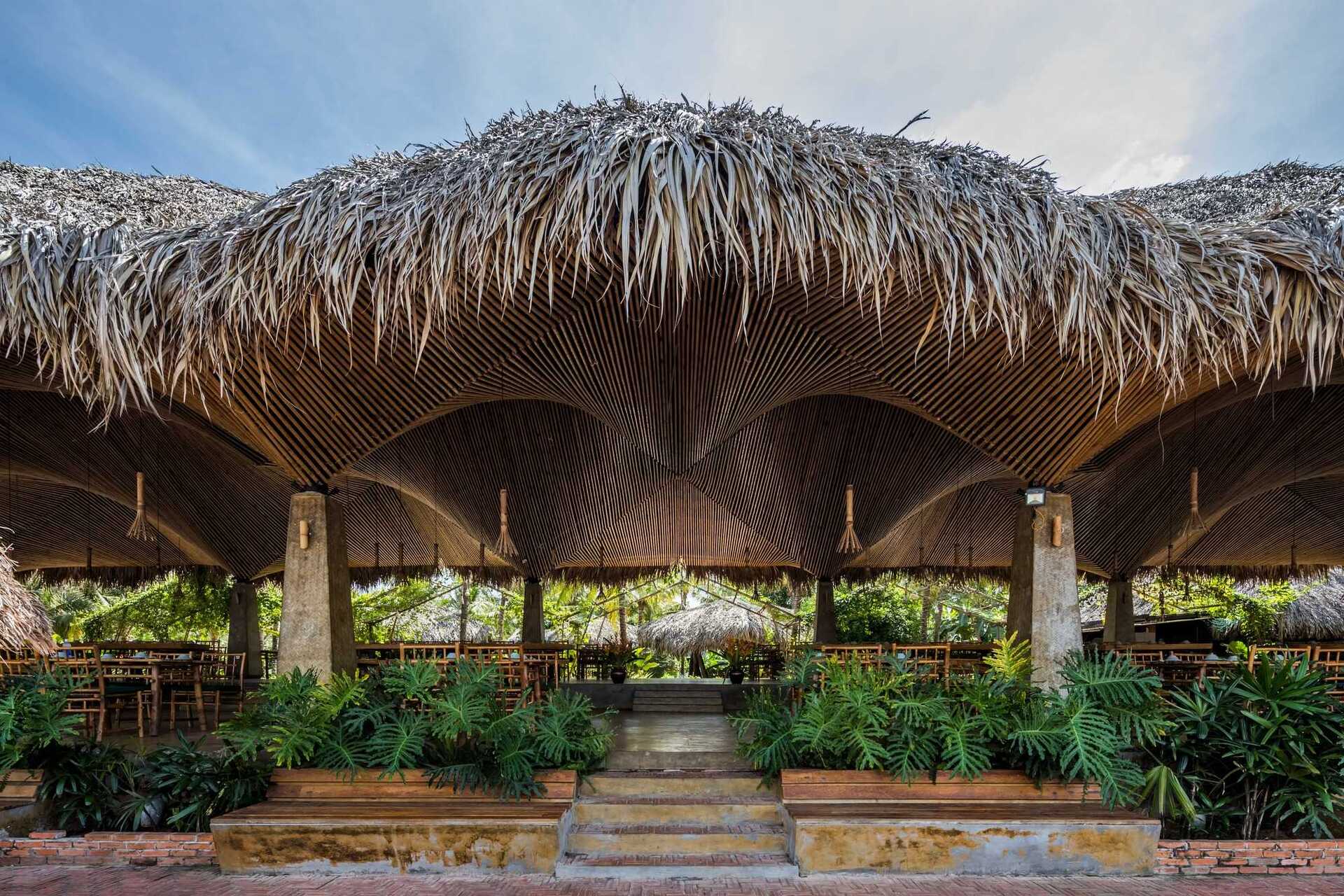 Restaurants To Revel In Vietnam's Astounding Architecture Amazes