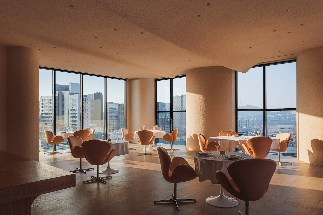 4 Restaurants In Asia With Stunning Interiors