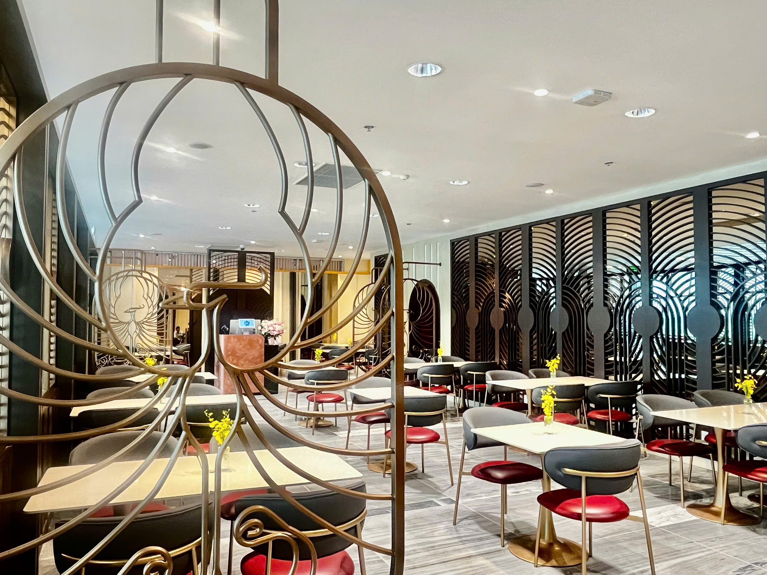 Phoenix – The Flavourful Airport Escape