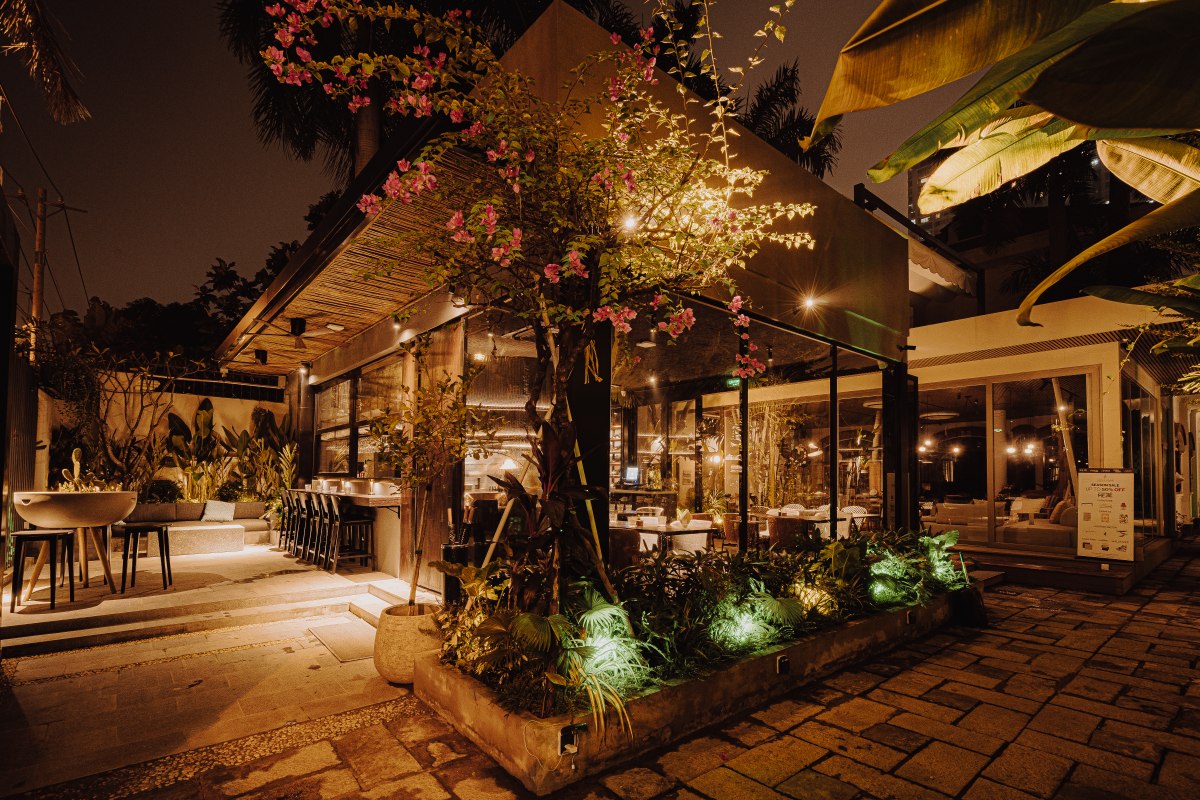 Livannah Sips and Bites <br> When Street Food Becomes Crafted Dining