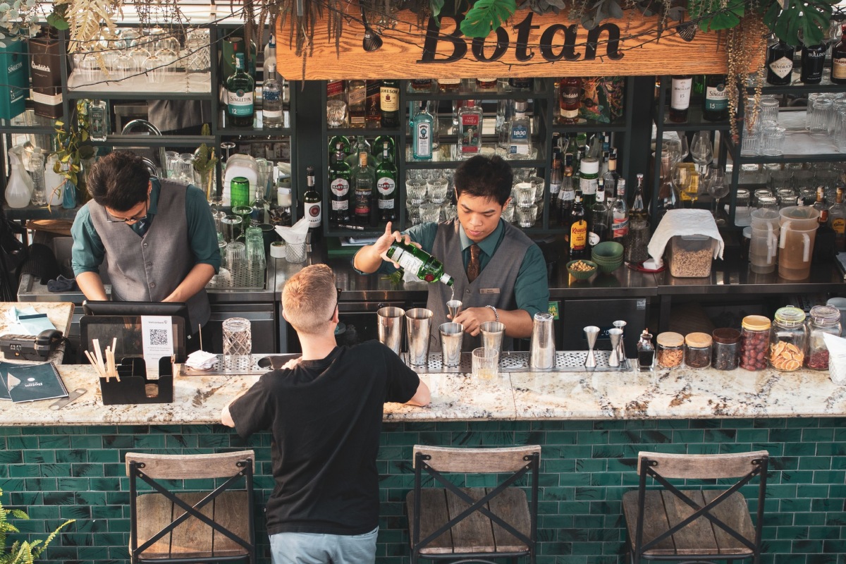 Botan Bar & Dine